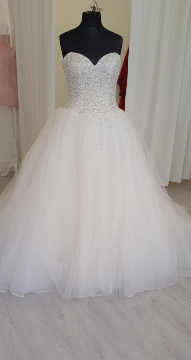 Victoria Kay Princess wedding  dress