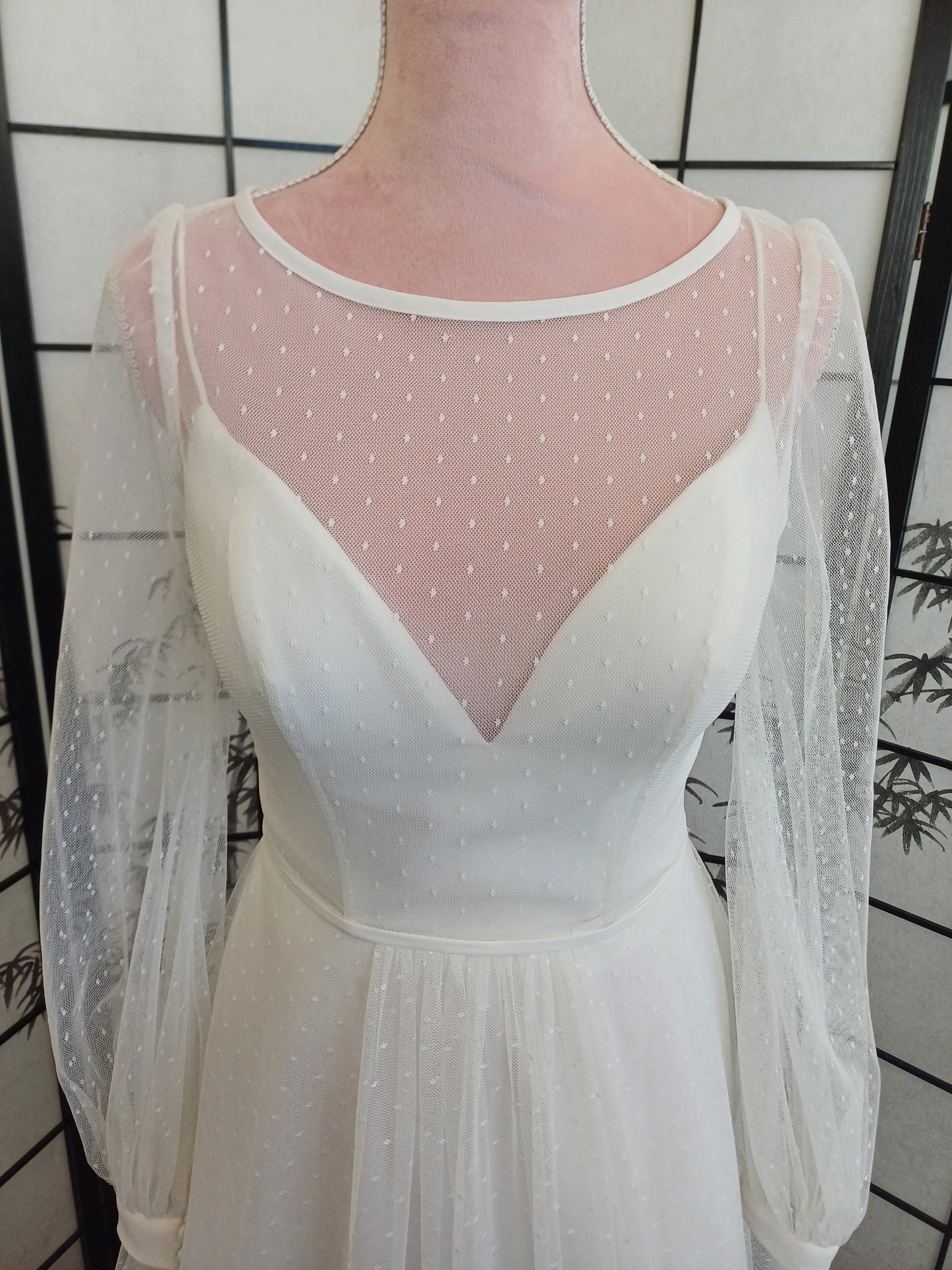 Ivory Polka dot tulle wedding dress Long sleeves Crew neckline Sweetheart silhouette Aline dress with full back UK Size 12