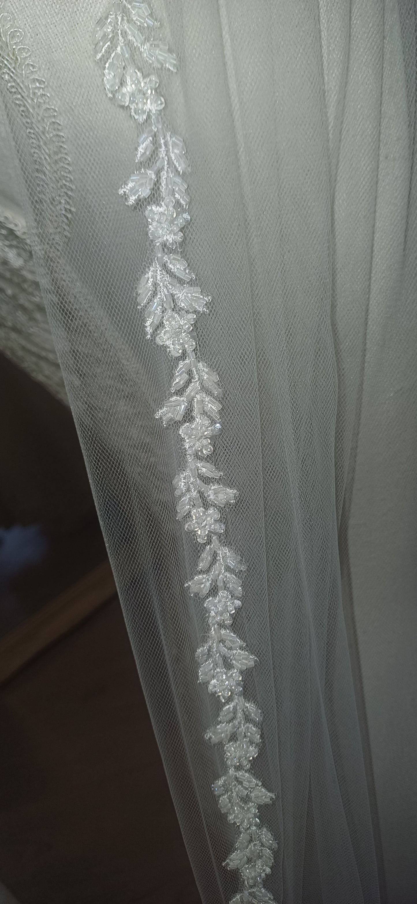 Fingertip ivory veil 1 tier italian tulle beaded edged with leaf design