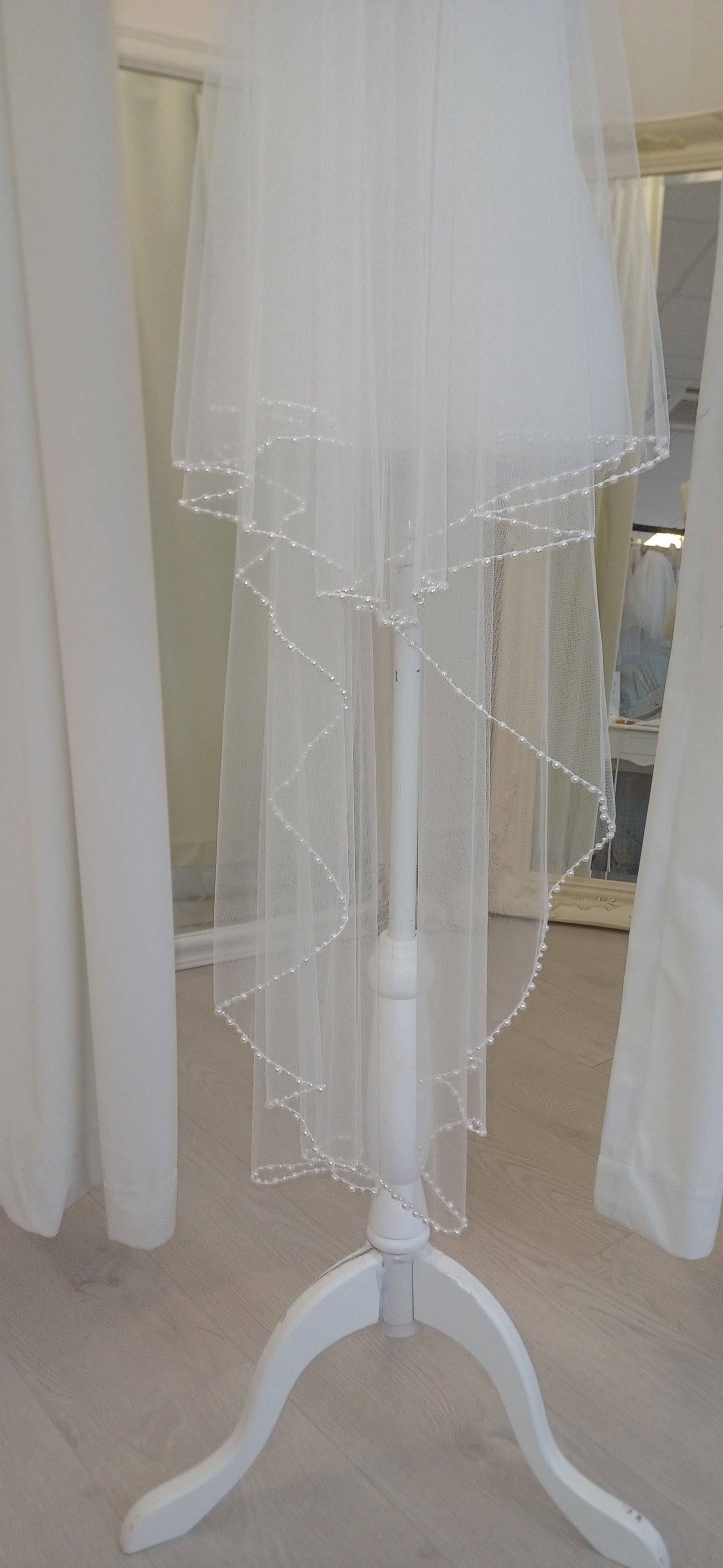 Pearl edged 2 tier veil