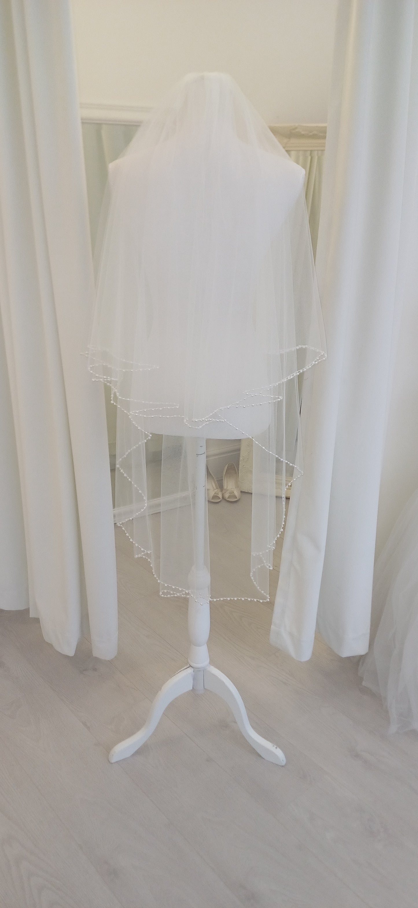 Pearl edged 2 tier veil